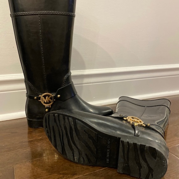 Michael Kors Rubber Rain Boots - Picture 3 of 4
